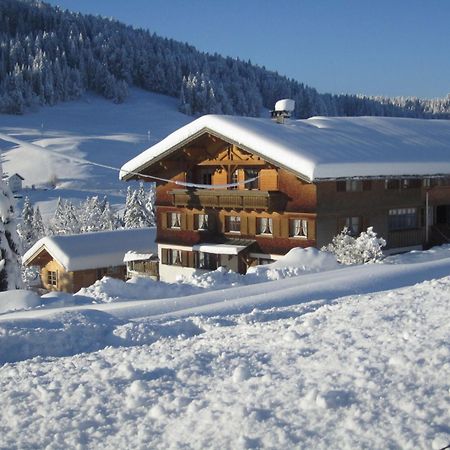 Bauernhof Bilgeri Villa ฮิตทีเซา ภายนอก รูปภาพ