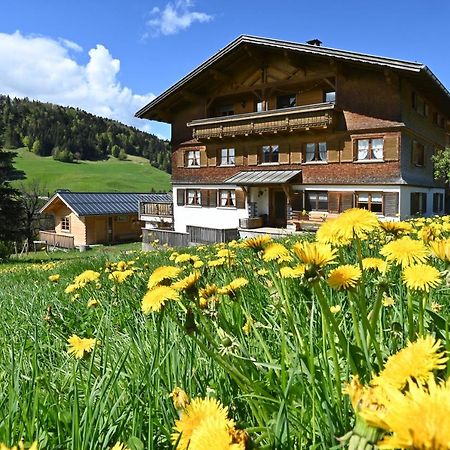 Bauernhof Bilgeri Villa ฮิตทีเซา ภายนอก รูปภาพ