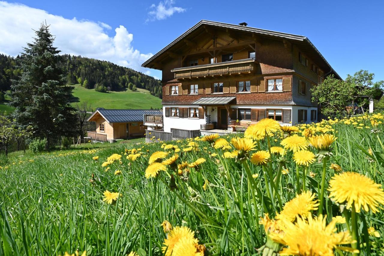 Bauernhof Bilgeri Villa ฮิตทีเซา ภายนอก รูปภาพ